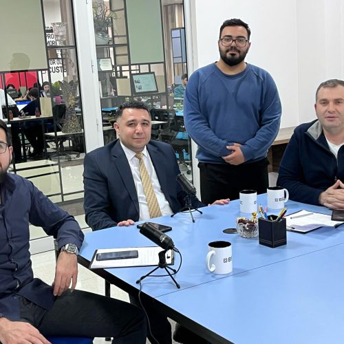 Mail müəllimlə 34 başlıq!